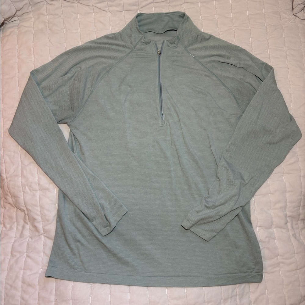 lululemon Light Green Quarter half-zip. Band says XXL but fits like XL